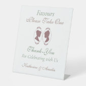 Lesbian Brides Regency Pink Roses Sockelschild (Vorderseite)