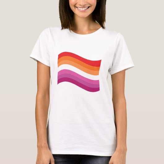 Lesbian Sunset Pride Wavy Flag T-Shirt (Vorderseite)