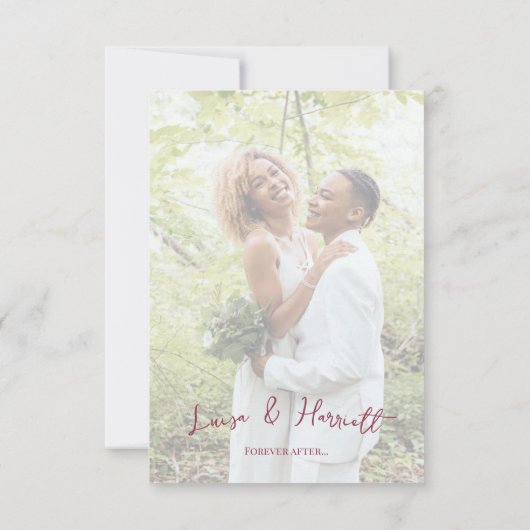 Lesbian Wedding Pride Flag Gradient RSVP Karte (Rückseite)