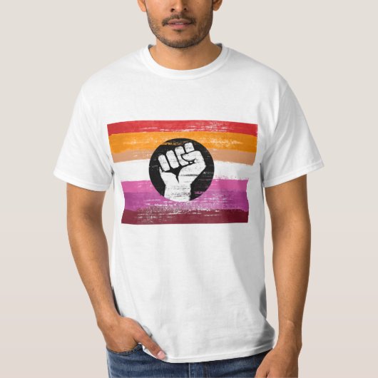 Lesbische bemalte Protestflagge T-Shirt (Vorderseite)