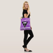 Lesbische Pride Paint (Labrys) Tasche (Am Model)