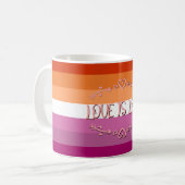 Lesbischer Pride Month Liebe ist Liebe Tasse (Vorderseite Links)