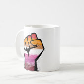 Lesbisches Protest-Faust Kaffeetasse (Vorderseite Links)