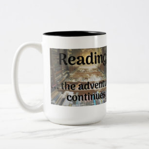 Lesen, das Abenteuer geht weiter Zweifarbige Tasse