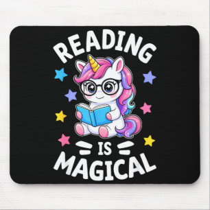 Lesen ist ein magischer süßer Einhorn-Bibliothekar Mousepad