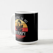 Lesen ist mein Therapielustiges Buch "Hühnchen les Kaffeetasse (Vorderseite Links)