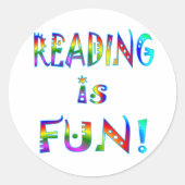 Lesen ist Spaß Runder Aufkleber (Vorderseite)