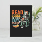 Lesen Sie Bücher mit freundlichem Bleibe seltsames Einladung (Stehend Vorderseite)
