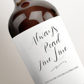 Lesen Sie immer die Fine Print Baby Ankündigung Weinetikett