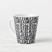 Lesen Sie in 8 Sprachen Lino Print Latte Tasse (Linke Ecke)