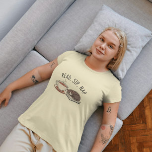 Lesen, Sieben, Nickerchen: Cosy Cat and Coffee Lov Tri-Blend Shirt