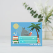 Lesender Rhino im Pool Postkarten (Stehend Vorderseite)