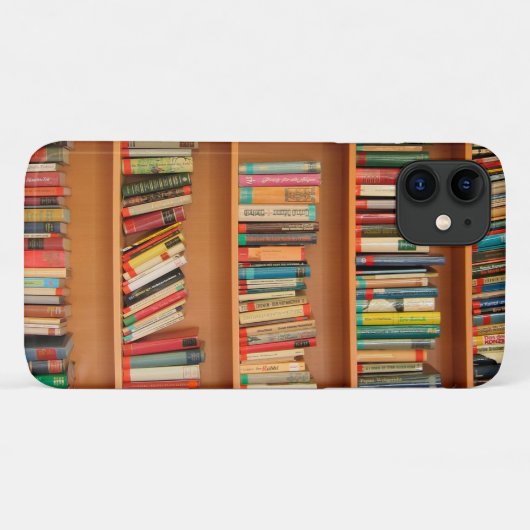 Lesewortlesung der virtuellen Bibliothek Case-Mate iPhone Hülle (Rückseite (Horizontal))