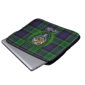 Leslie Scottish Clan Tartan and Crest  Laptopschutzhülle (Vorne Knopf)