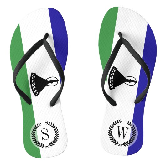 Lesotho-Flagge Badesandalen (Fußbett)