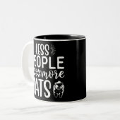 Less People, More Cats Zweifarbige Tasse (Vorderseite Links)