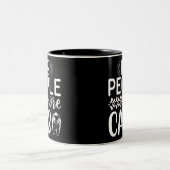 Less People, More Cats Zweifarbige Tasse (Mittel)