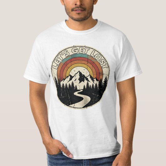 Let’s Get Lost Retro Mountain Adventure Outdoor T-Shirt (Vorderseite)