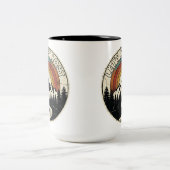 Let’s Get Lost Retro Mountain Adventure Outdoor Zweifarbige Tasse (Mittel)
