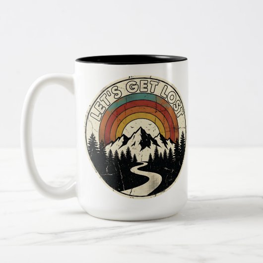 Let’s Get Lost Retro Mountain Adventure Outdoor Zweifarbige Tasse (Links)
