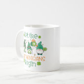 Let the Shenanigans Begin Gnomes St. Patrick’s Day Kaffeetasse (Vorderseite Links)
