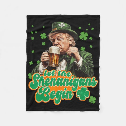 Let The Shenanigans Begin St Patrick's Day Shamroc Fleecedecke (Vorderseite)