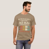 Let this old man show you how to be a chiropractor T-Shirt (Vorne ganz)