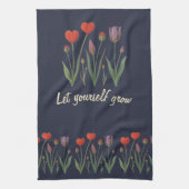 Let Yourself Grow Floral Heart Tulips Art Geschirrtuch (Vertikal)
