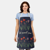 Let Yourself Grow Floral Heart Tulips Art Schürze (Getragen)