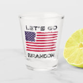 Let's Go Brandon Biden Chant Distressed Flag Funny Schnapsglas (Vorderseite)