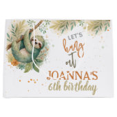 Let's hang out sloth kids birthday große geschenktüte (Vorderseite)