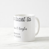 Let's toast to engagement party name date elegant kaffeetasse (VorderseiteRechts)