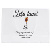 Let's toast to engagement party name date glass große geschenktüte (Rückseite)