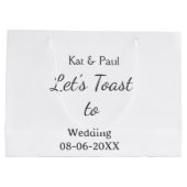 Let's toast to wedding add name date simple couple große geschenktüte (Rückseite)