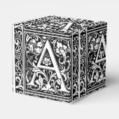 Letter A Medival Monogram Art Nouveau Geschenkschachtel (Rückseite)
