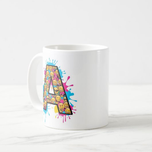 Letter A Tasse mit Fun Emoji Design (Vorderseite Links)