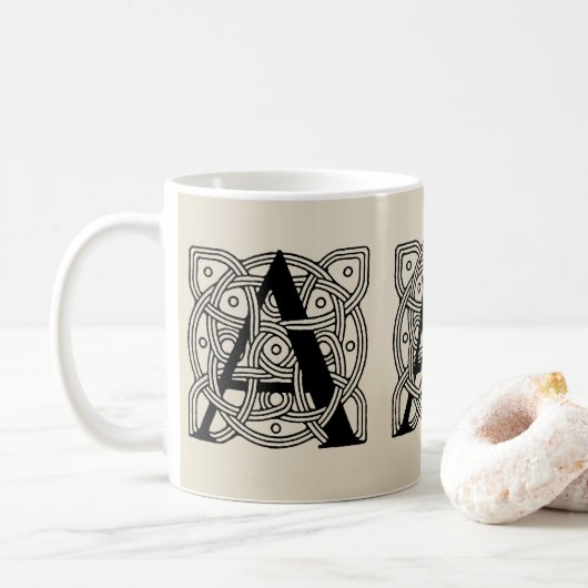Letter A Vintag Celtic Knot Monogram Kaffeetasse (Mit Donut)