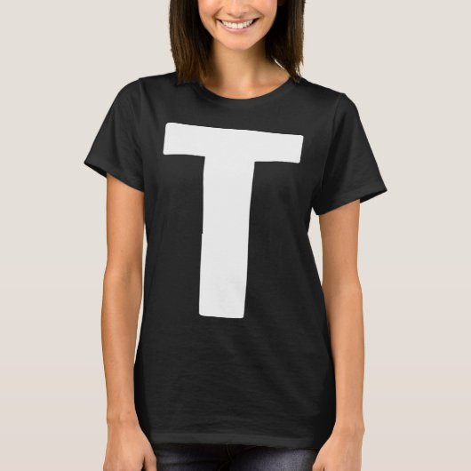 Letter big and bold white T-Shirt (Vorderseite)