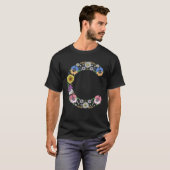 Letter C Initial Monogram Stiefmütterchens Floral  T-Shirt (Vorne ganz)