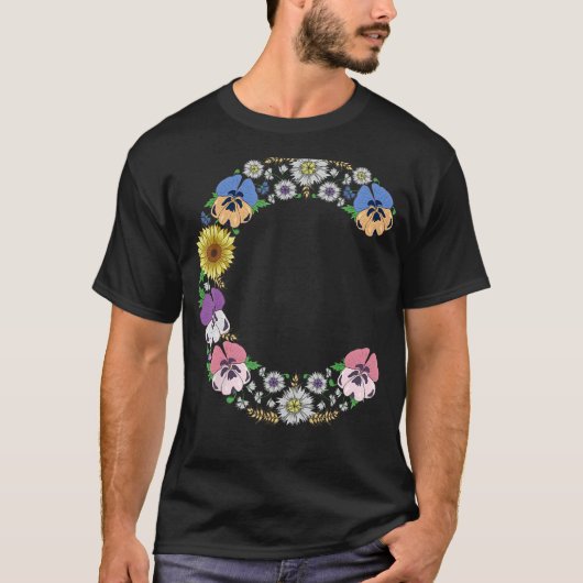 Letter C Initial Monogram Stiefmütterchens Floral  T-Shirt (Vorderseite)