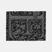 Letter E Mittelalterliche Monogramm Art Nouveau Fleecedecke (Vorderseite (Horizontal))