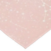 Letter E Tischdecke (Schrägansicht)