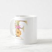 Letter F Gold Monogram | Rosa Gelb Florals grün Kaffeetasse (Vorderseite Links)