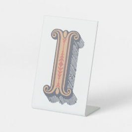 Letter "I" Elegant bestickt Sockelschild