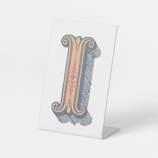 Letter "I" Elegant bestickt Sockelschild (Vorderseite)
