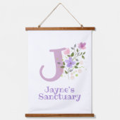 Letter J plus Vorname mit floralem Design Wandteppich Mit Holzrahmen (Vorderseite)