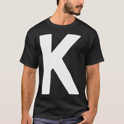 Letter K big and bold white T-Shirt (Vorderseite)