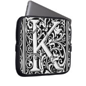 Letter K Medieval Monogram Art Nouveau Laptopschutzhülle (Vorne Rechts)