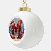 Letter M Christmas Mittens Personalized Initial Keramik Kugel-Ornament (Rechts)