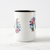 Letter M Coffee Tasse - Blumendesign für Geschenke (Mittel)